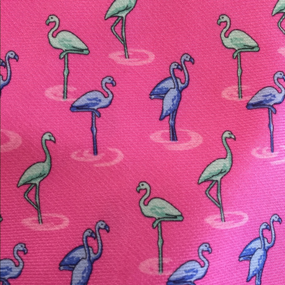 (576). Brook’s Brothers silk tie